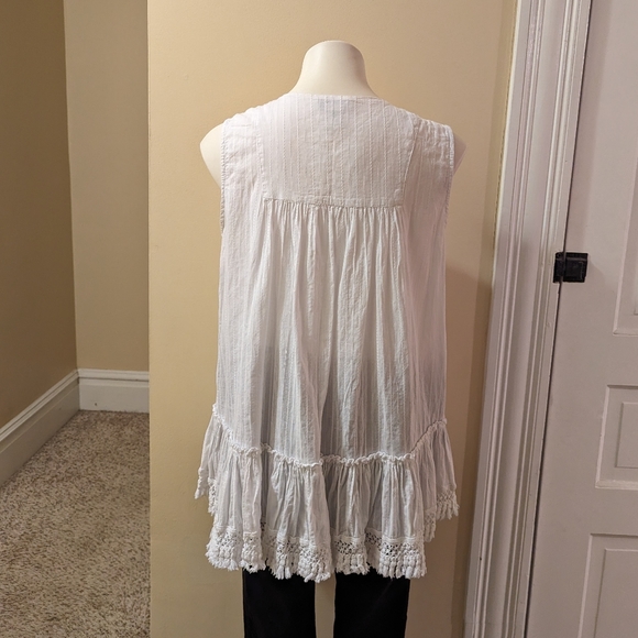 Rachel Zoe white tunic with ruffle and tassels size M - Picture 3 of 10